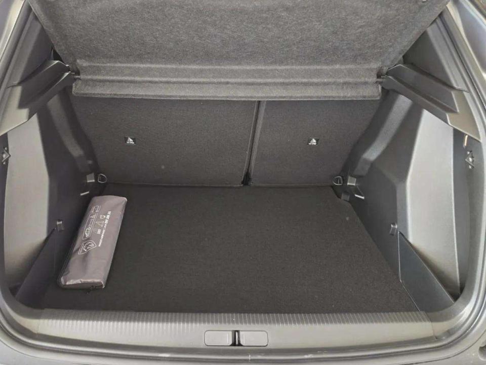 peugeot-2008-2026-gasolina-1199cc