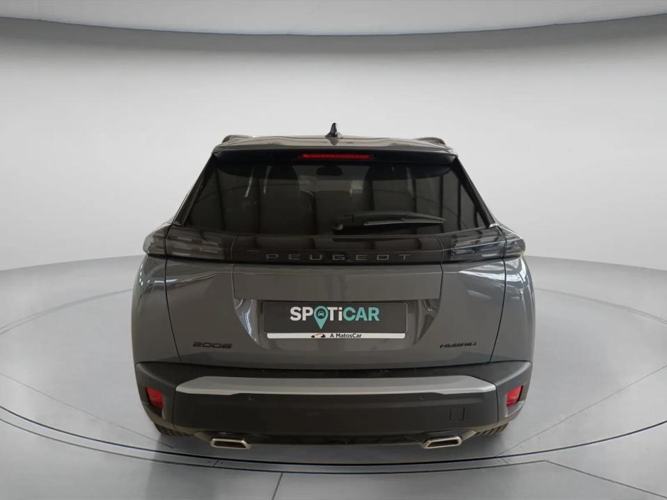 peugeot-2008-2025-hibrido-1199cc