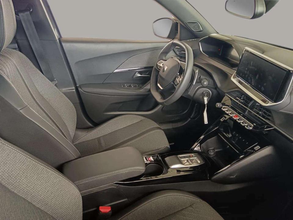 peugeot-2008-2025-hibrido-1199cc