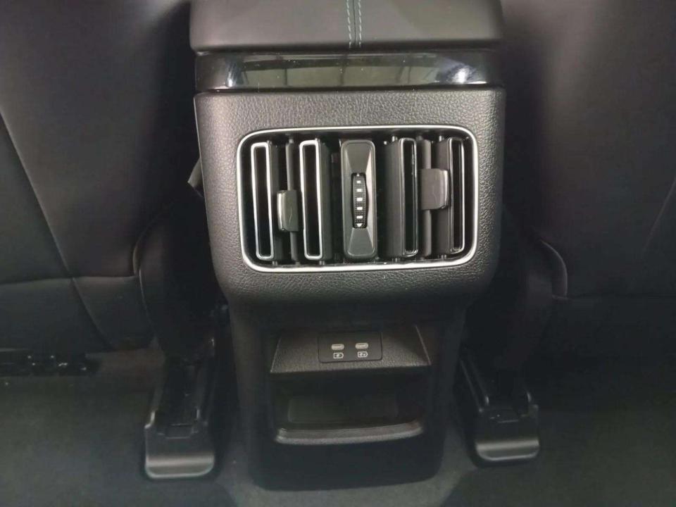 byd-seal-u-2025-hibrido-1498cc