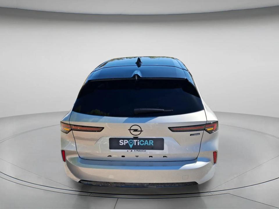 opel-astra-2026-hibrido-1199cc