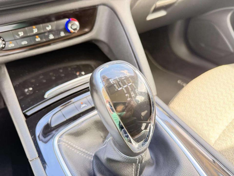 opel-insignia-2018-diesel-1598cc