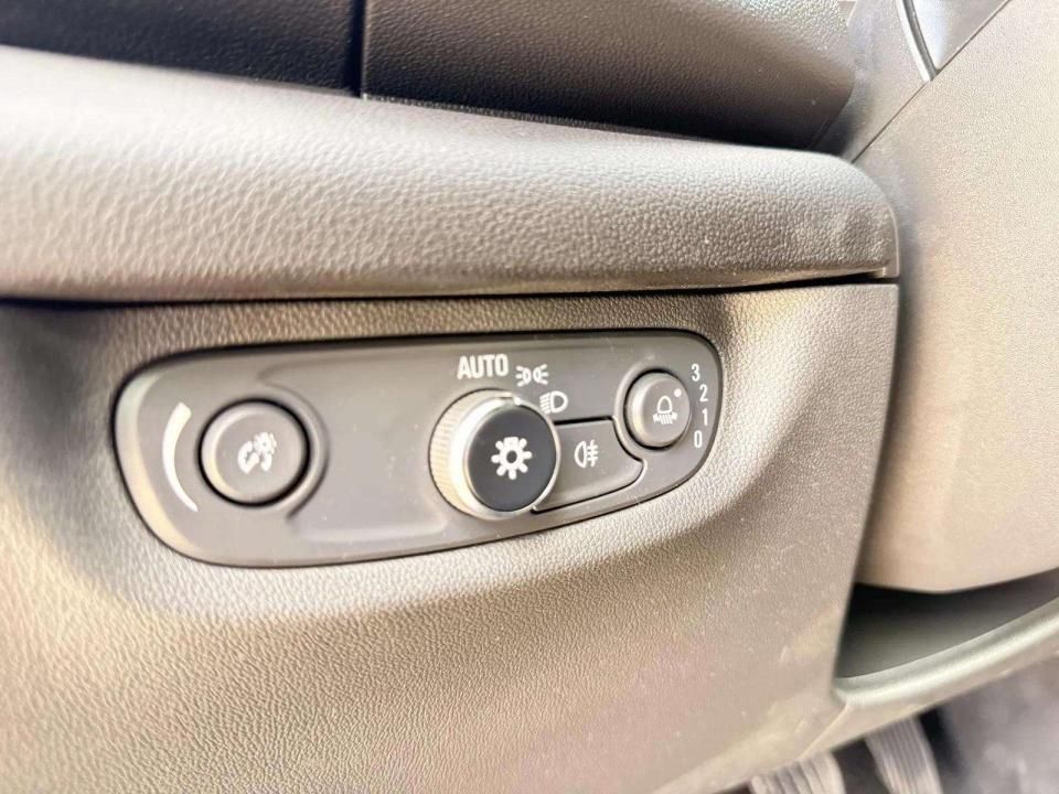 opel-insignia-2018-diesel-1598cc