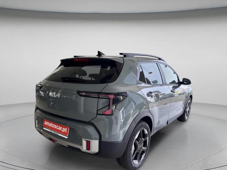 kia-stonic-2026-gasolina-998cc