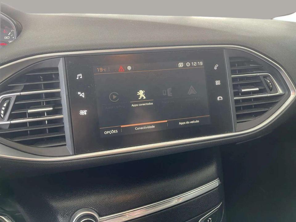peugeot-308-2018-diesel-1499cc