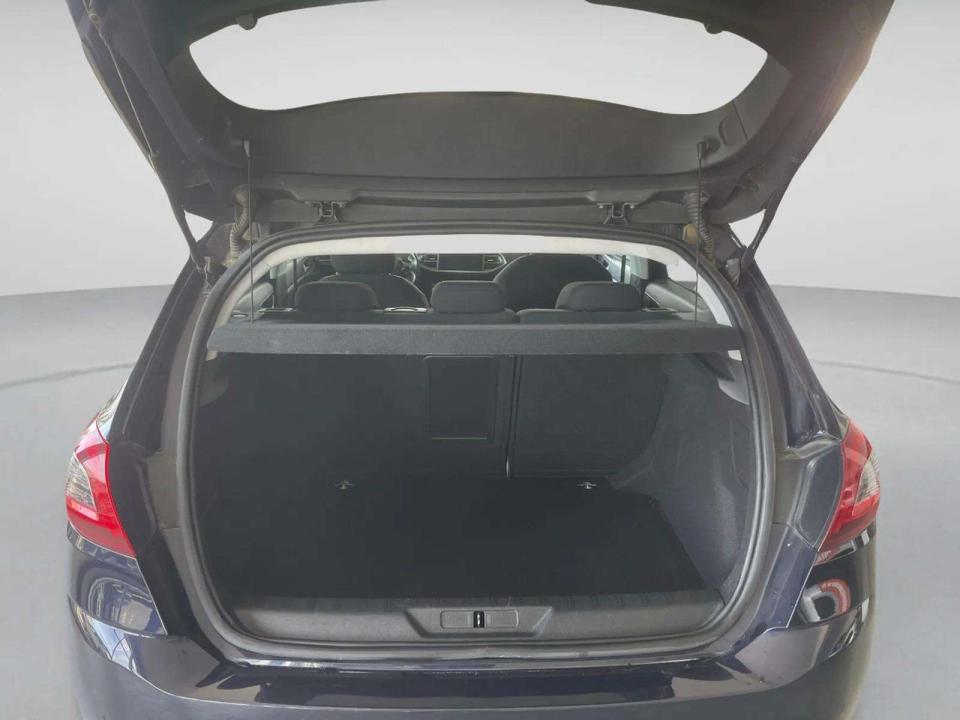 peugeot-308-2018-diesel-1499cc