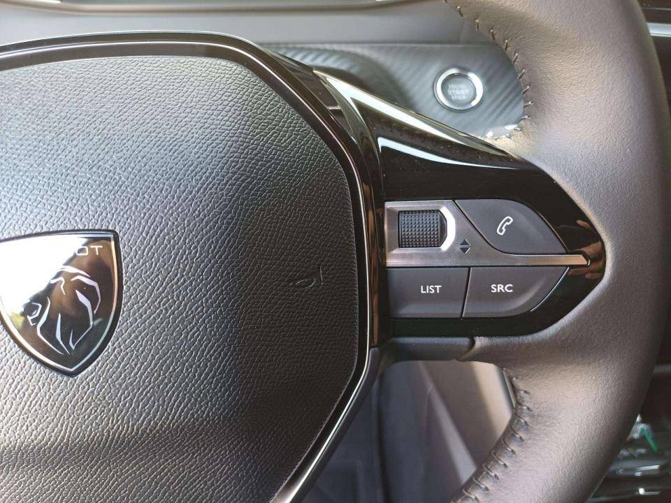 peugeot-2008-2026-gasolina-1199cc