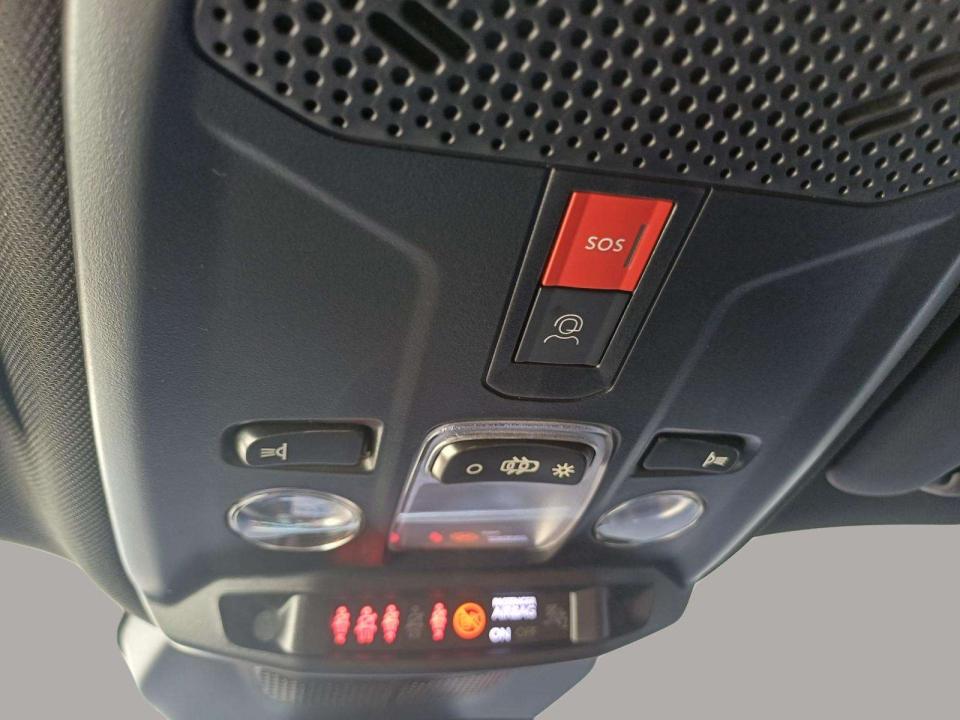 peugeot-2008-2026-gasolina-1199cc