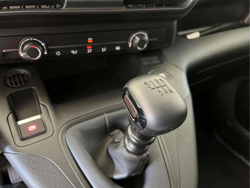 citroen-berlingo-2026-diesel-1499cc