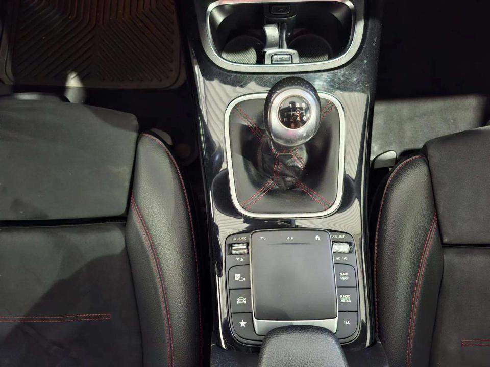 mercedes-benz-classe-a-2021-gasolina-1332cc