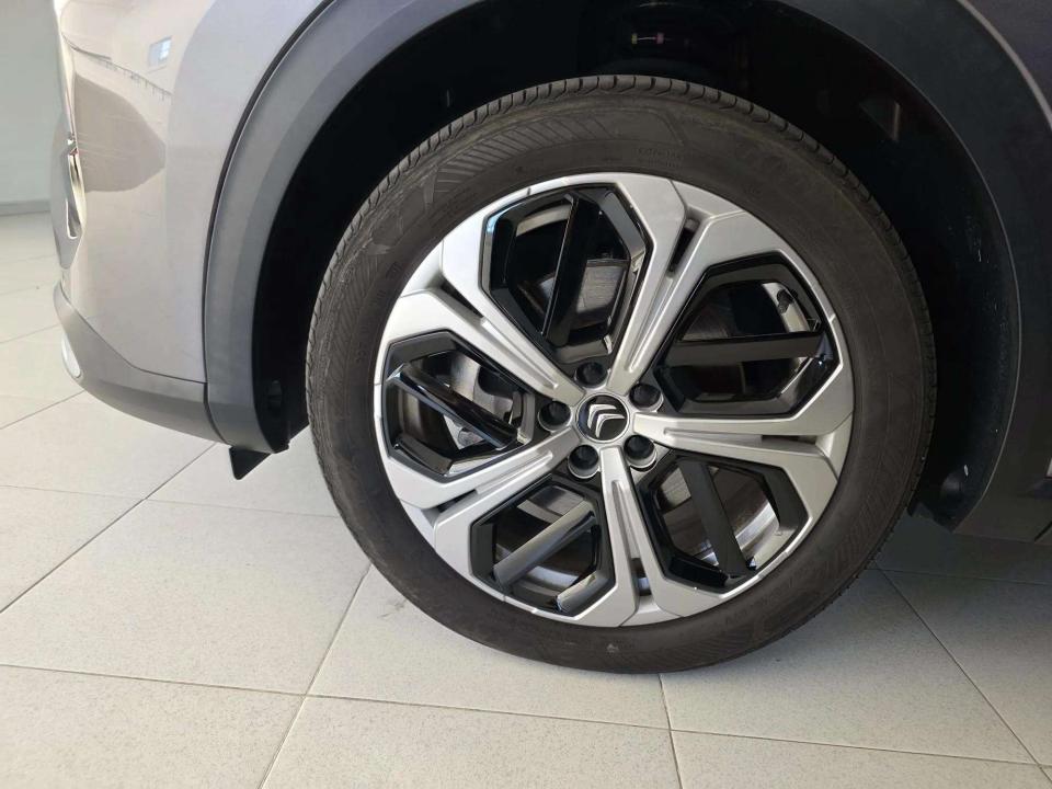 citroen-c5-x-2023-hibrido-1598cc