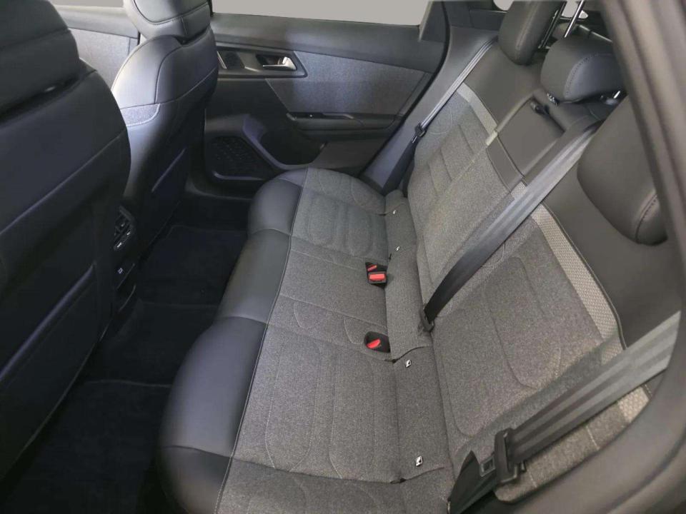 citroen-c5-x-2023-hibrido-1598cc