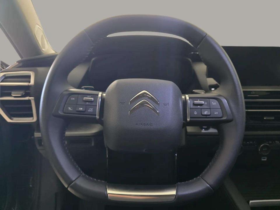 citroen-c5-x-2023-hibrido-1598cc