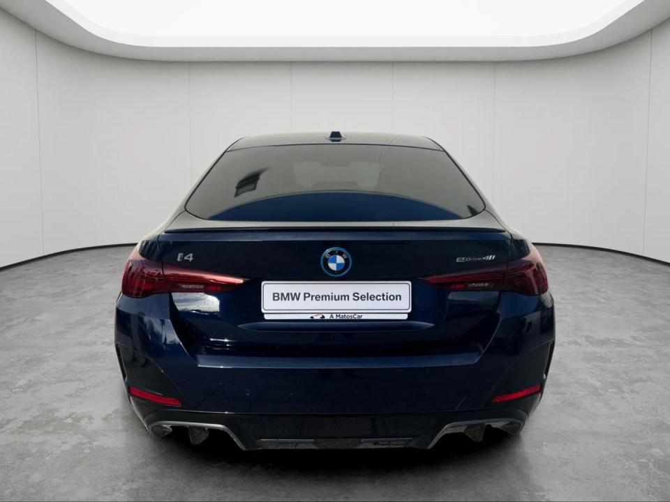 bmw-i4-2025-eletrico-0cc