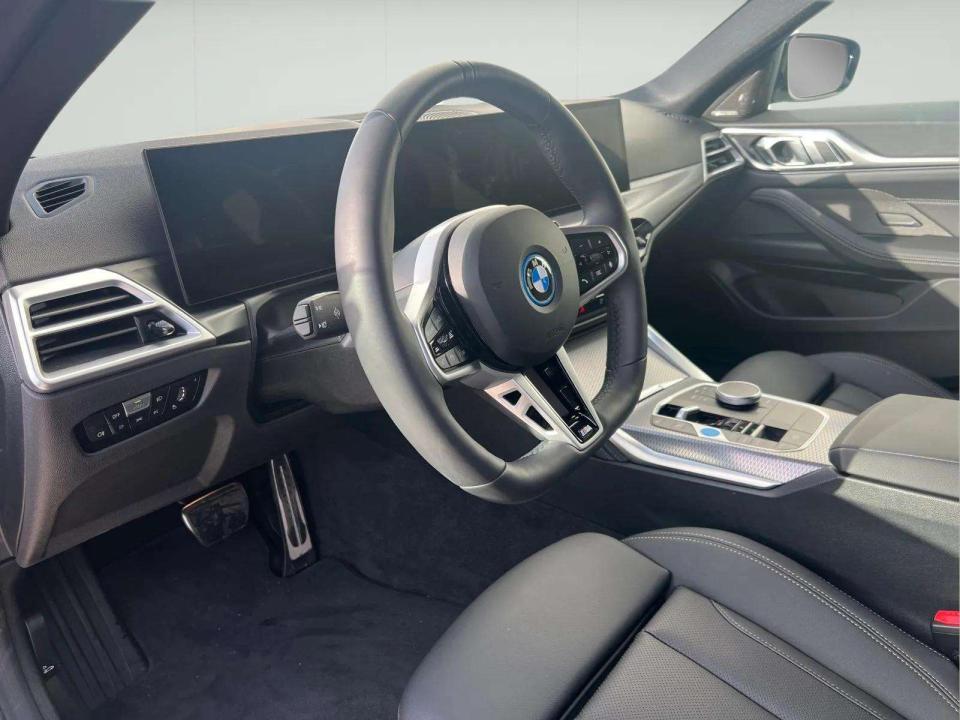 bmw-i4-2025-eletrico-0cc