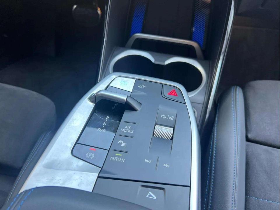bmw-ix-2026-eletrico-0cc