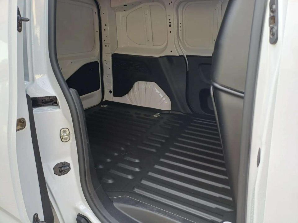 citroen-berlingo-2025-diesel-1499cc