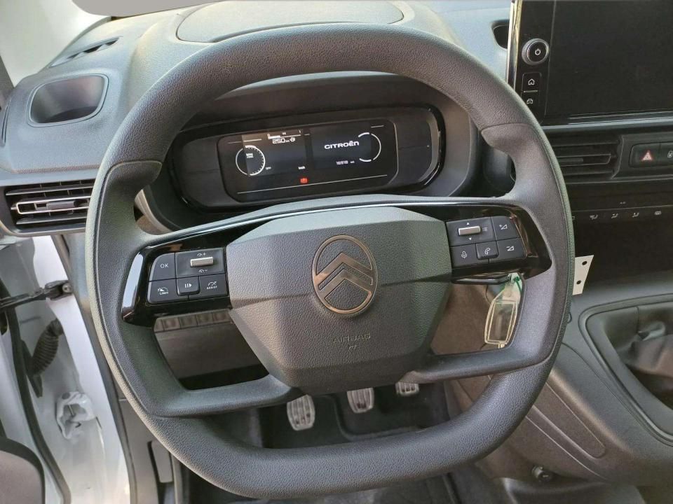 citroen-berlingo-2025-diesel-1499cc