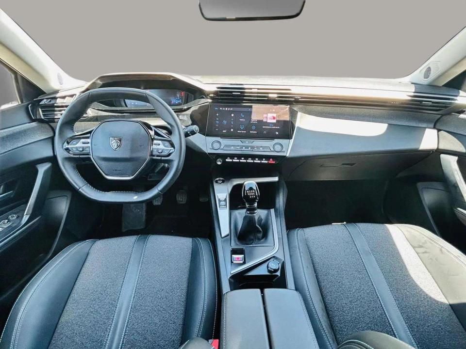 peugeot-308-2024-gasolina-1199cc