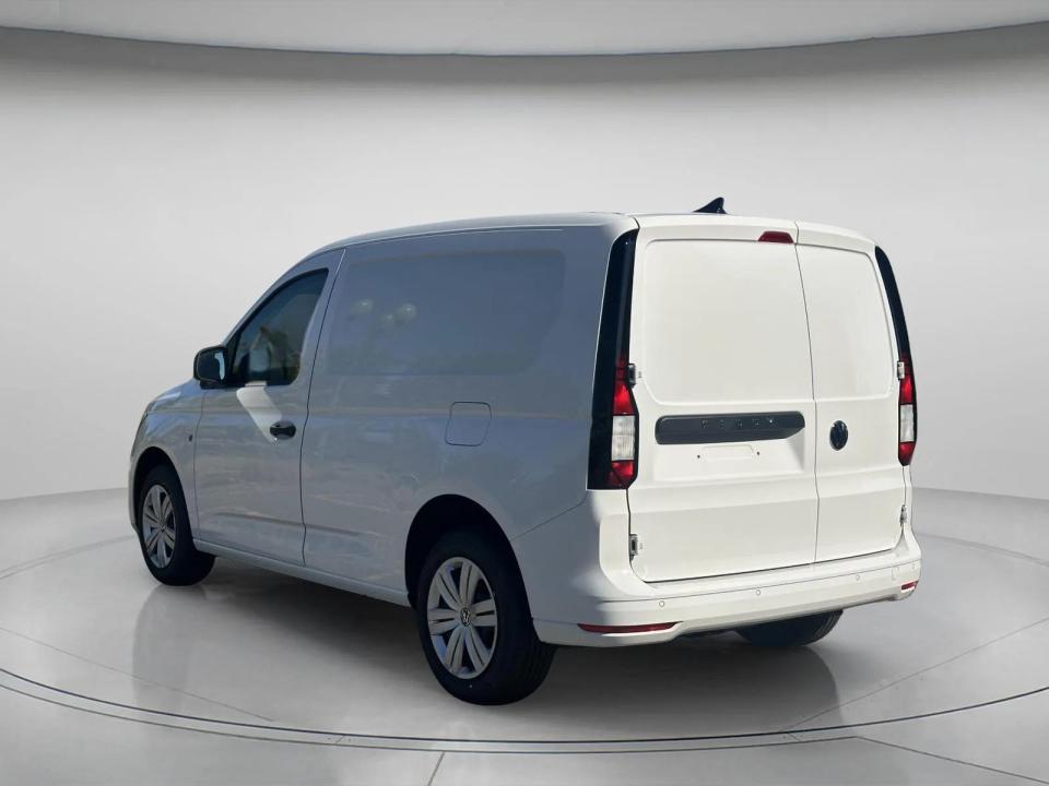 volkswagen-caddy-2026-diesel-1968cc