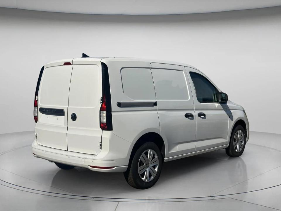 volkswagen-caddy-2026-diesel-1968cc