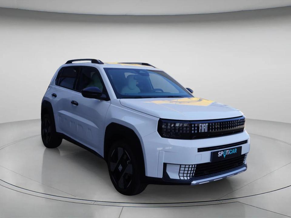 fiat-grande-panda-2025-hibrido-1199cc