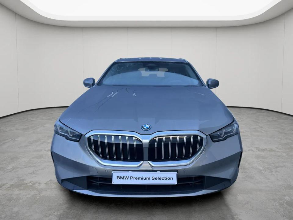 bmw-serie-5-2025-gasolina-1998cc