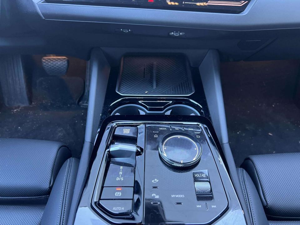 bmw-serie-5-2025-gasolina-1998cc