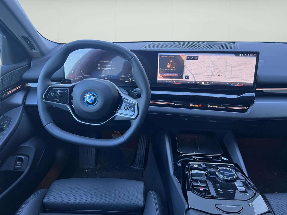 bmw-serie-5-2025-gasolina-1998cc
