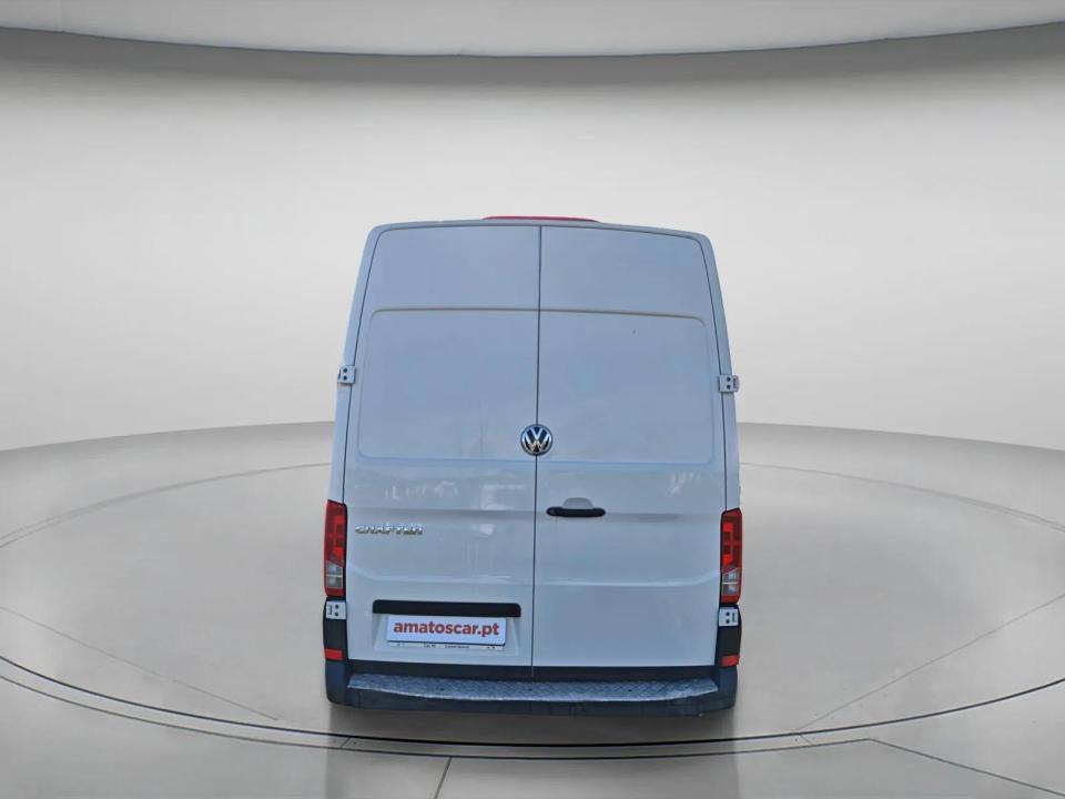 volkswagen-crafter-2022-diesel-1968cc