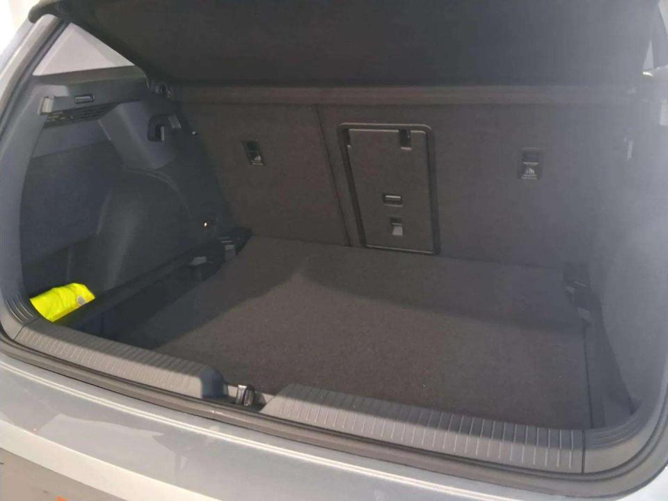 volkswagen-golf-2025-gasolina-1498cc