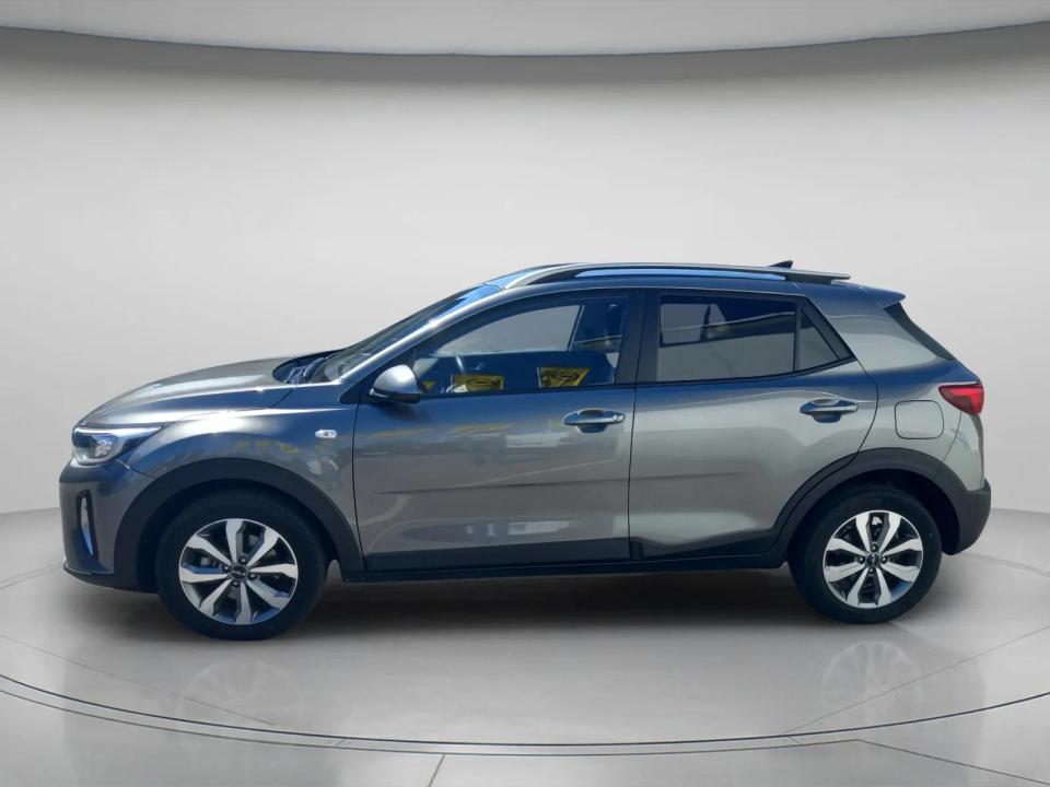 kia-stonic-2025-gasolina-1197cc