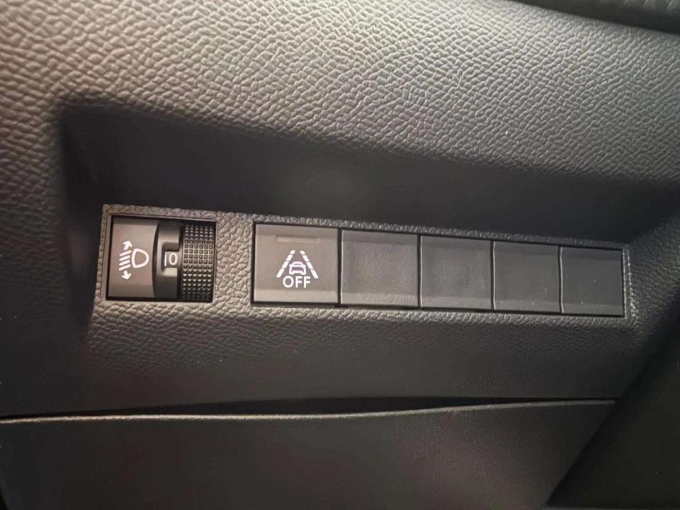 peugeot-e-208-2024-eletrico-0cc
