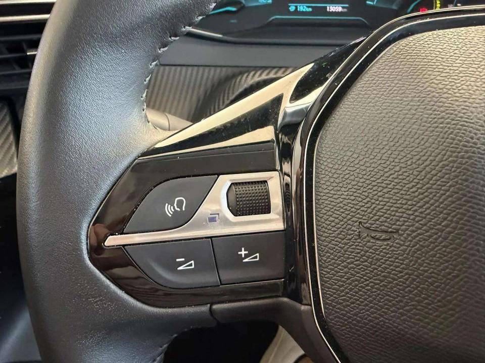 peugeot-e-208-2024-eletrico-0cc