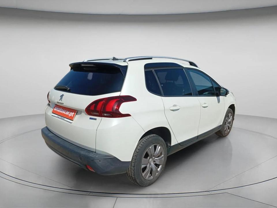 peugeot-2008-2017-gasolina-1199cc