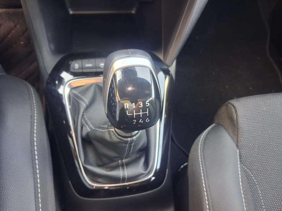 opel-corsa-2026-gasolina-1199cc