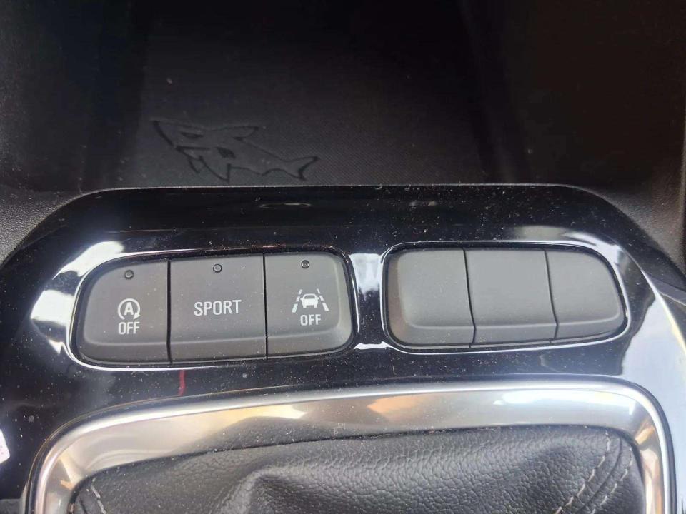 opel-corsa-2026-gasolina-1199cc