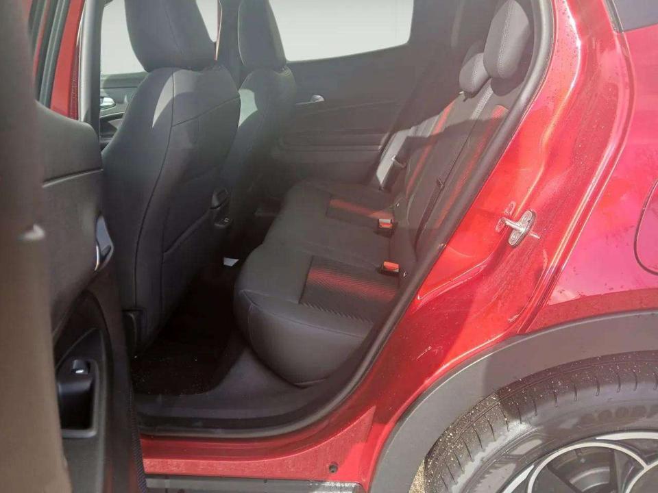 alfa-romeo-junior-2024-eletrico-0cc