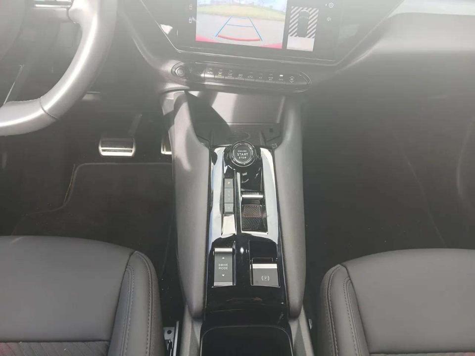 alfa-romeo-junior-2024-eletrico-0cc