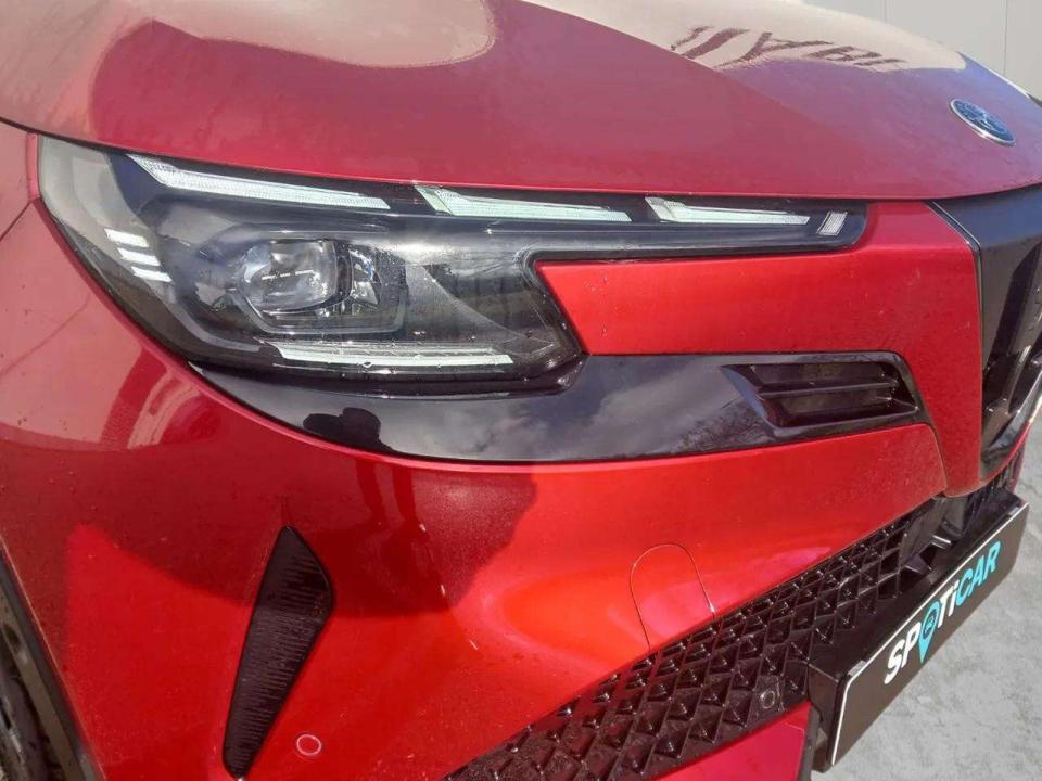 alfa-romeo-junior-2024-eletrico-0cc