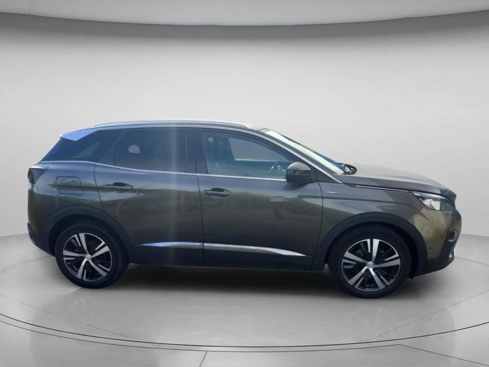 peugeot-3008-2020-diesel-1499cc