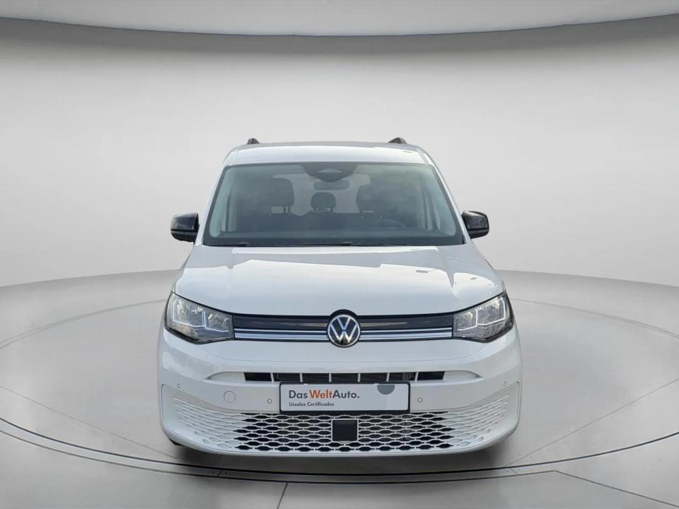 volkswagen-caddy-2026-hibrido-1498cc