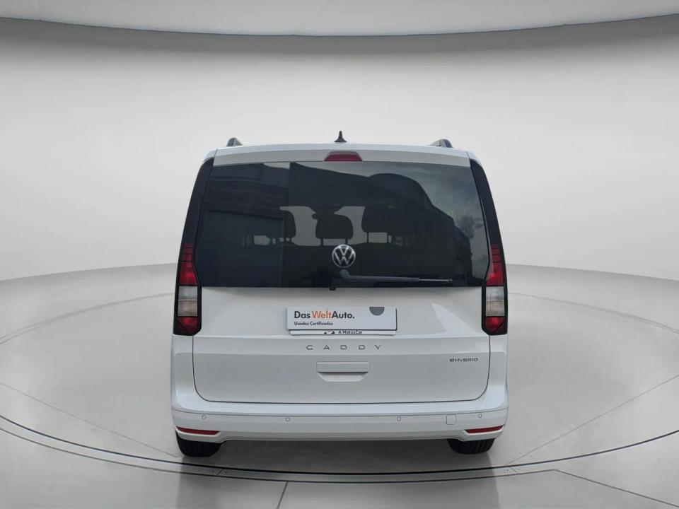 volkswagen-caddy-2026-hibrido-1498cc