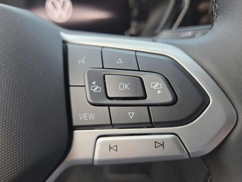 volkswagen-caddy-2026-hibrido-1498cc