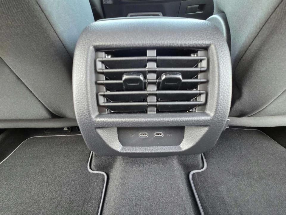 volkswagen-caddy-2026-hibrido-1498cc