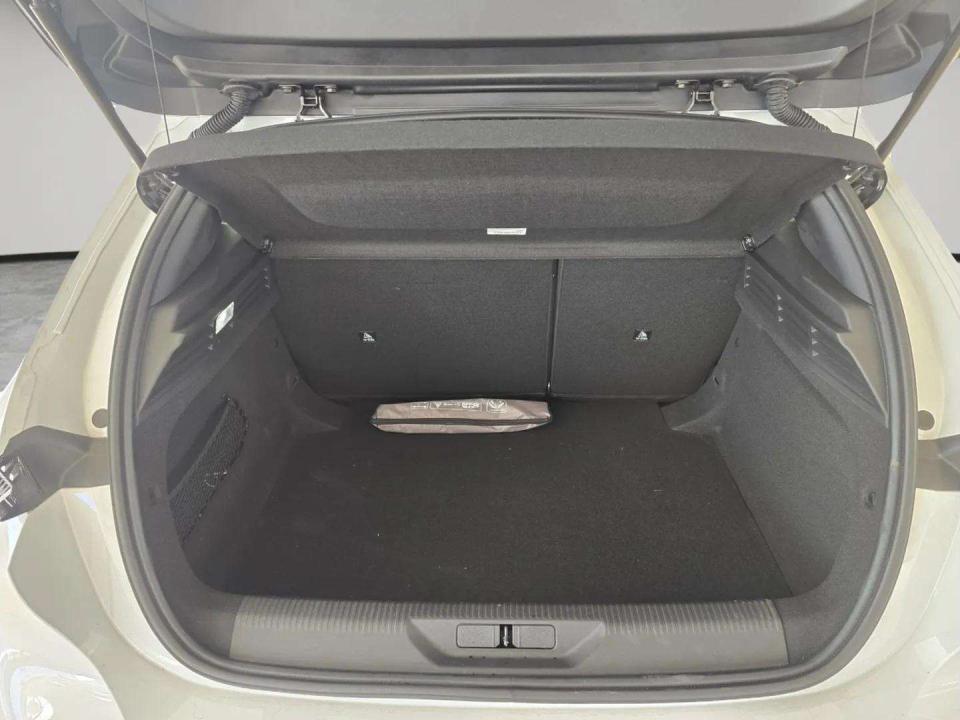 peugeot-308-2026-gasolina-1199cc