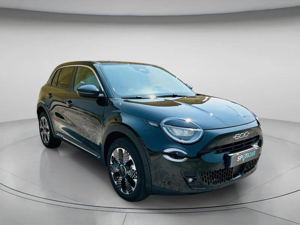 fiat-600-2026-gasolina-1199cc