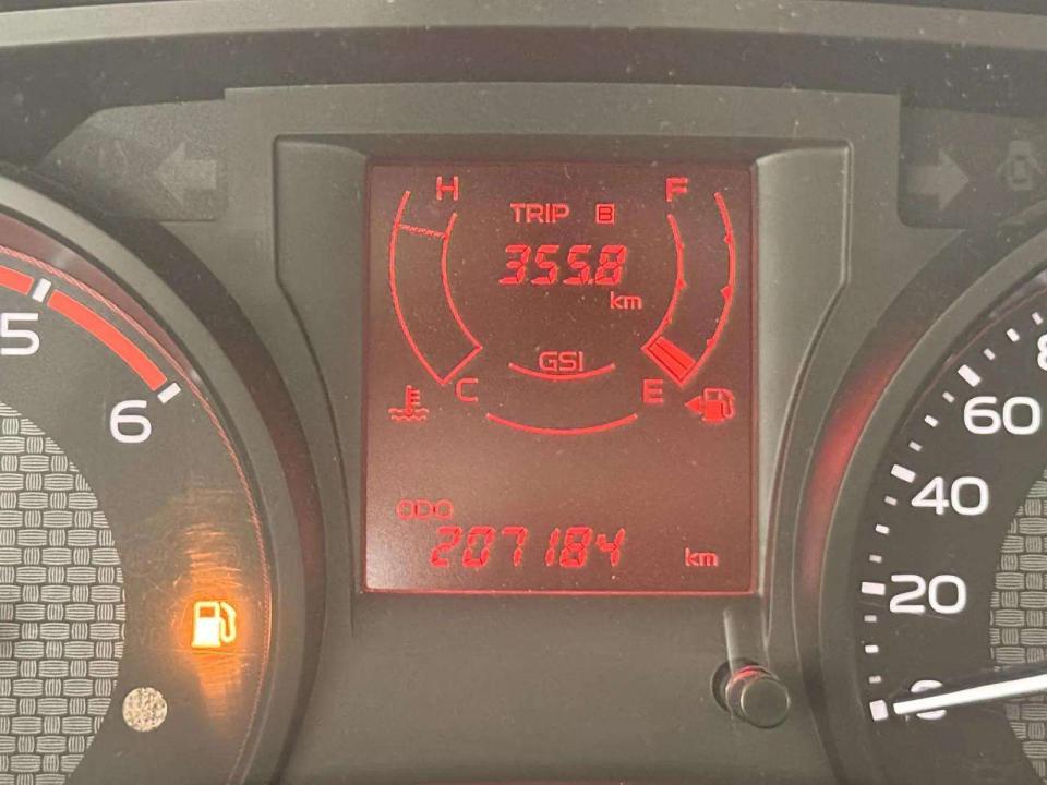 isuzu-d-max-2017-diesel-1900cc