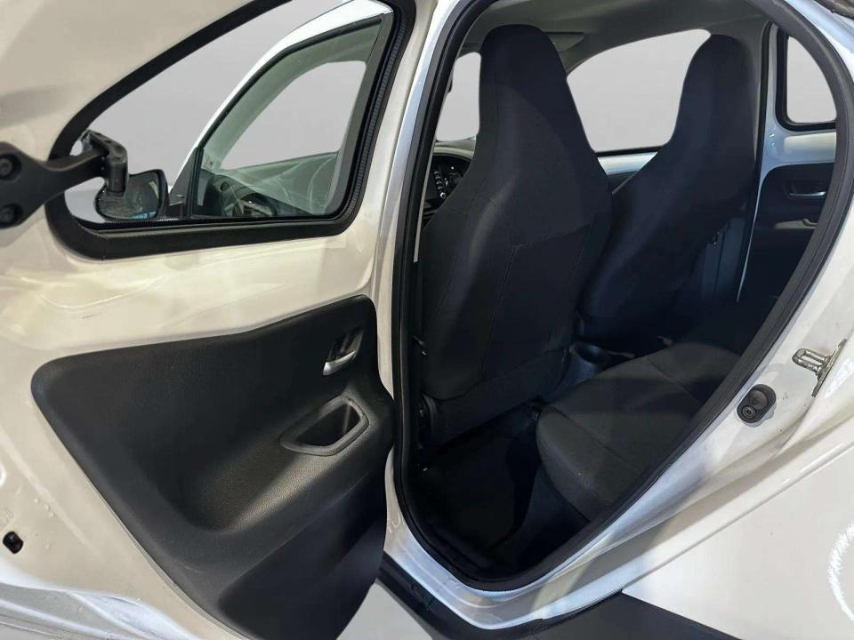 toyota-aygo-x-2024-gasolina-998cc