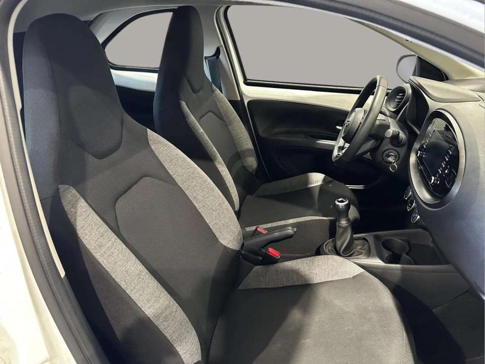 toyota-aygo-x-2024-gasolina-998cc